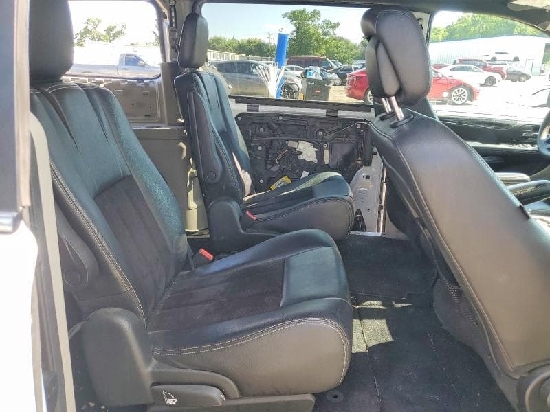 2017 DODGE GRAND CARAVAN SXT 11