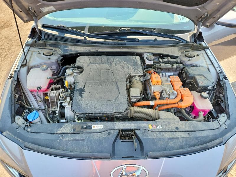 2023 HYUNDAI ELANTRA LIMITED 11