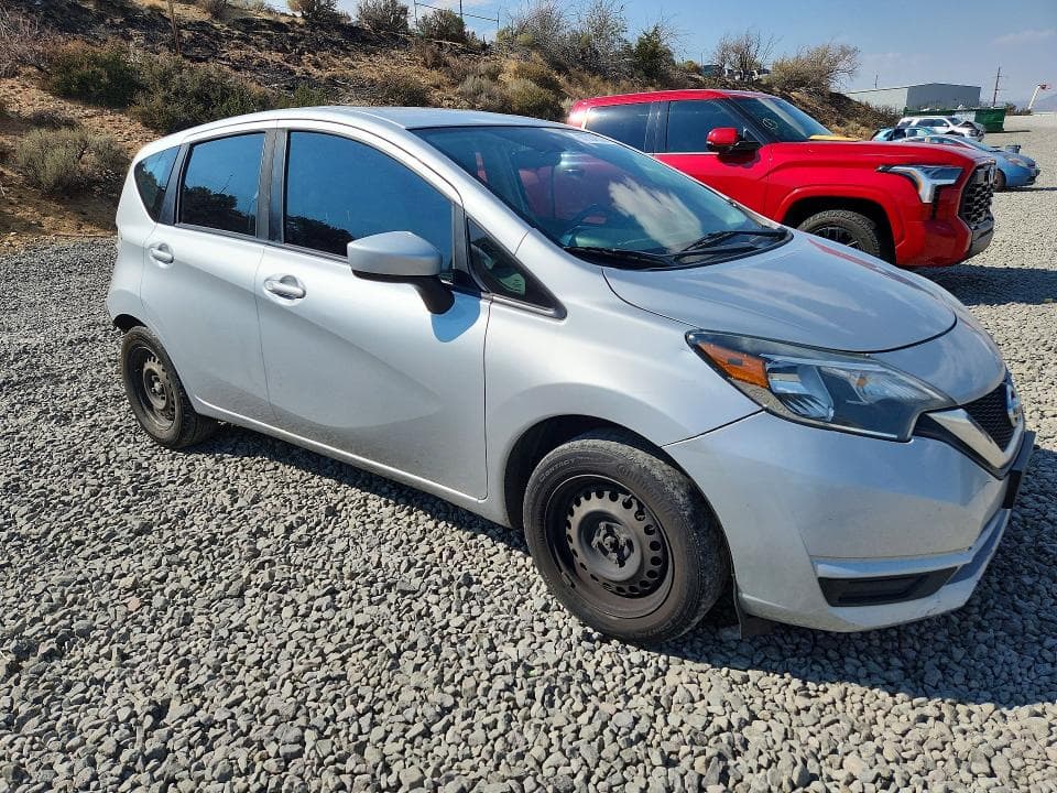 2017 NISSAN VERSA NOTE SV 4