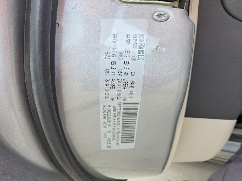 2018 CHRYSLER PACIFICA LIMITED 13