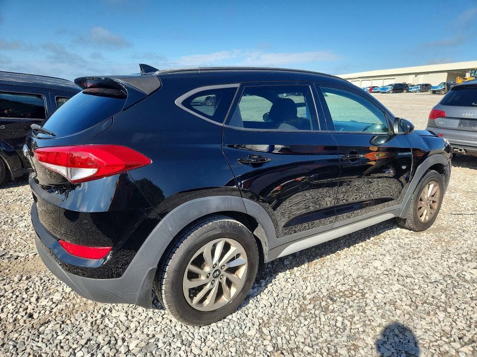 2018 HYUNDAI TUCSON SEL 3