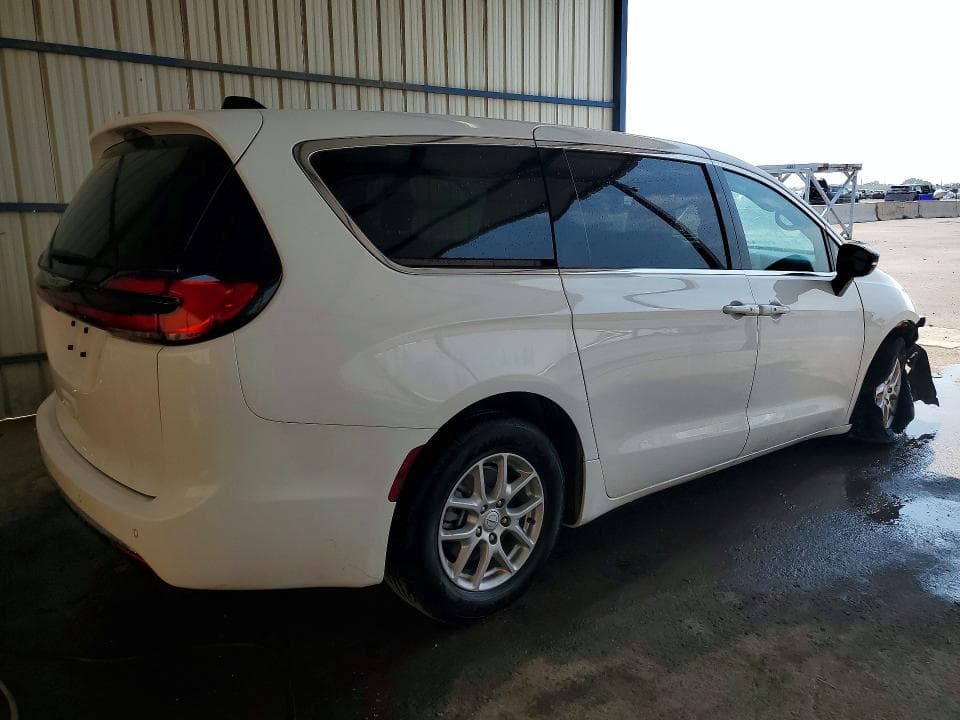 2025 CHRYSLER PACIFICA SELECT 3