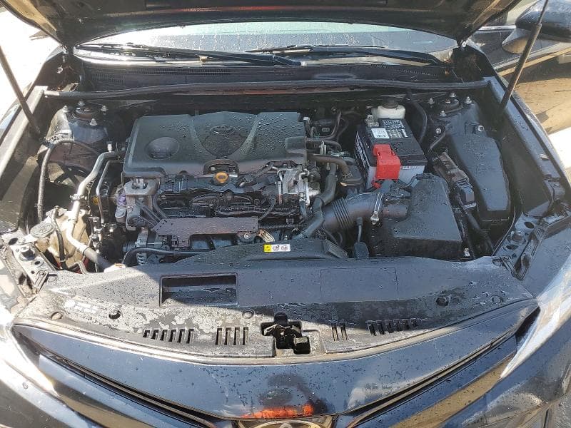 2020 TOYOTA CAMRY LE 11