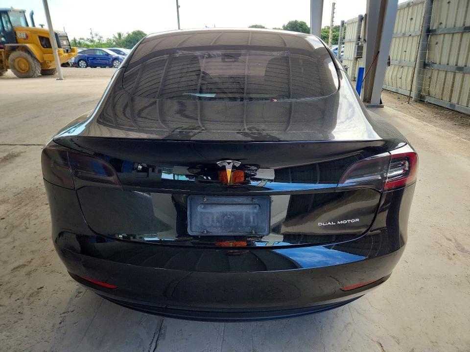 2022 TESLA MODEL 3 6