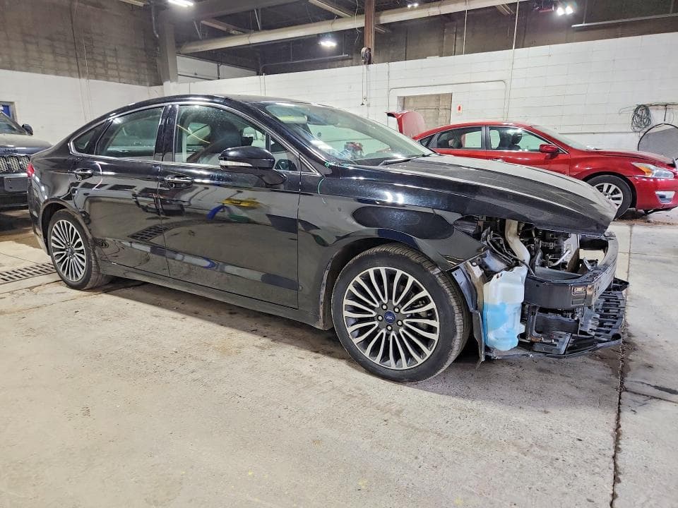 2017 FORD FUSION SE 4