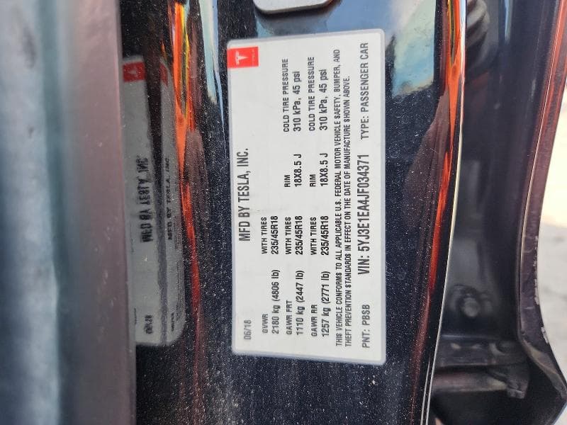 2018 TESLA MODEL 3 12