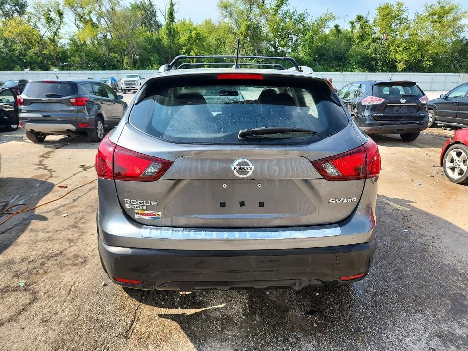 2018 NISSAN ROGUE SPORT SV 6