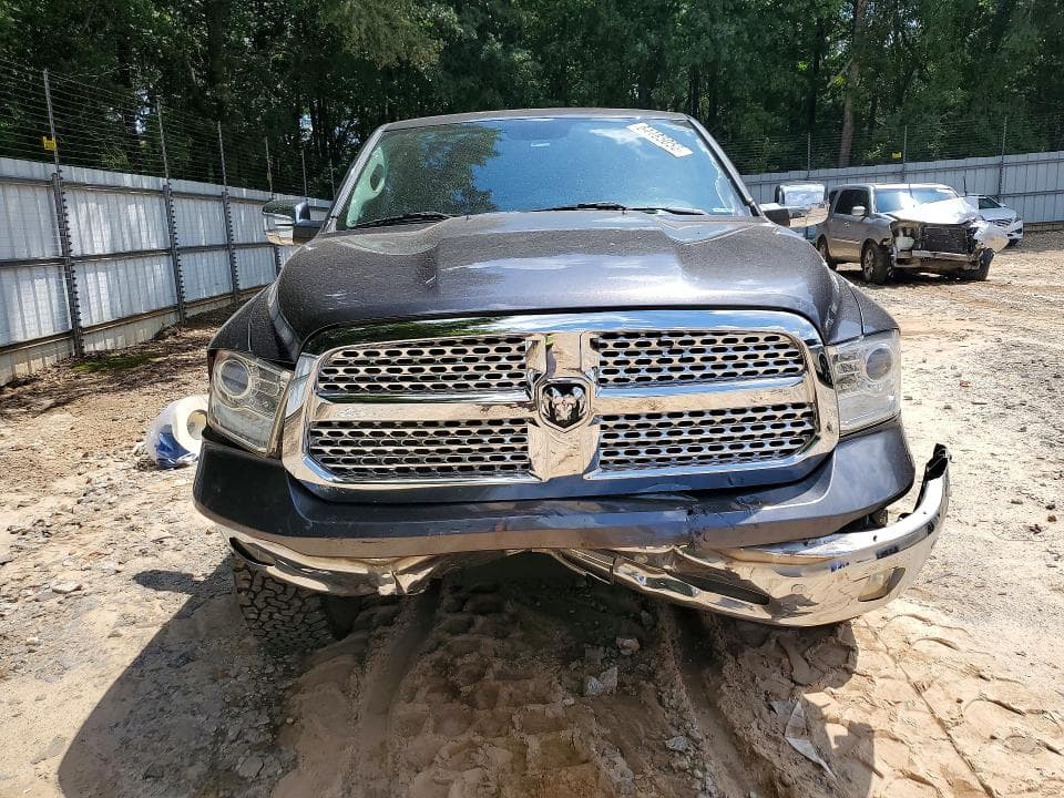 2017 RAM 1500 LARAMIE 5