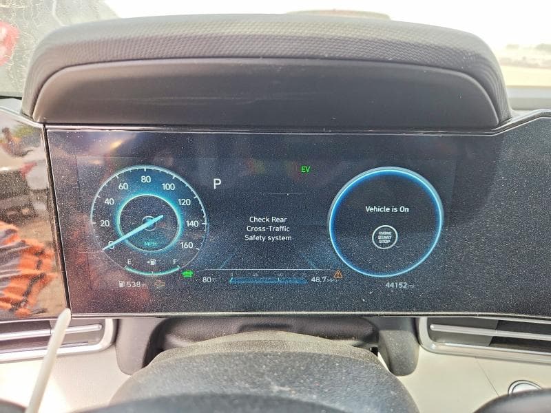 2023 HYUNDAI ELANTRA LIMITED 9