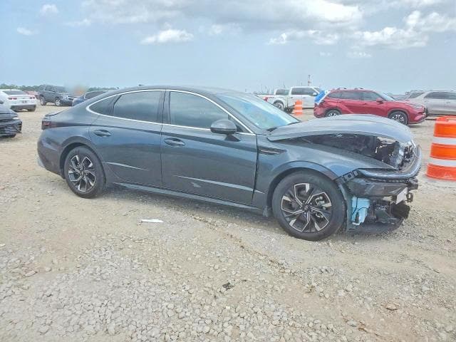 2025 HYUNDAI SONATA SEL 4