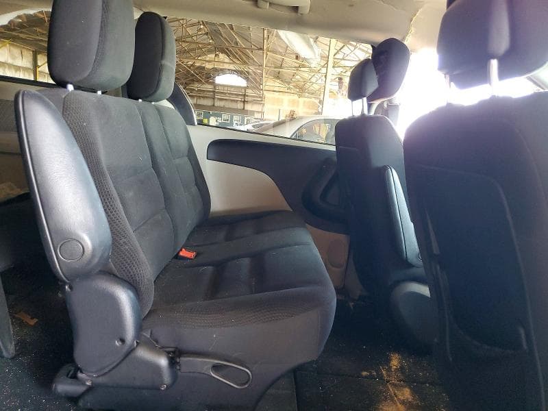 2019 DODGE GRAND CARAVAN SE 11