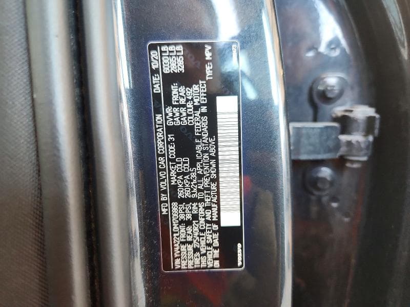 2021 VOLVO XC90 13