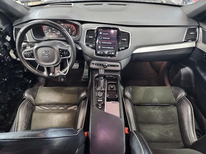 2017 VOLVO XC90 T6 8