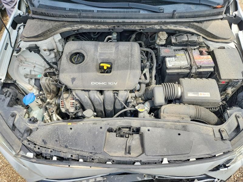 2017 HYUNDAI ELANTRA SE 11