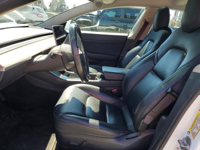2018 TESLA MODEL 3 7