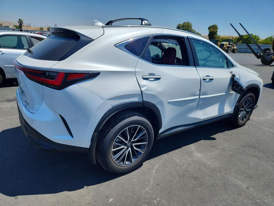 2023 LEXUS NX 350H 3