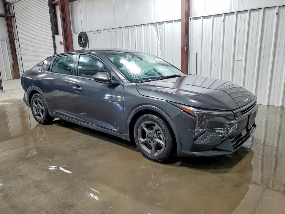 2025 KIA K4 LXS 4