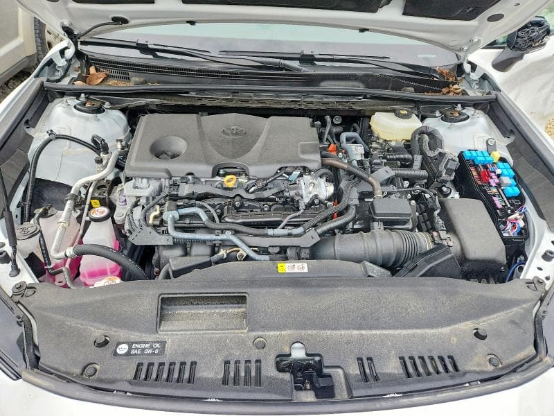 2025 TOYOTA CAMRY SE 11