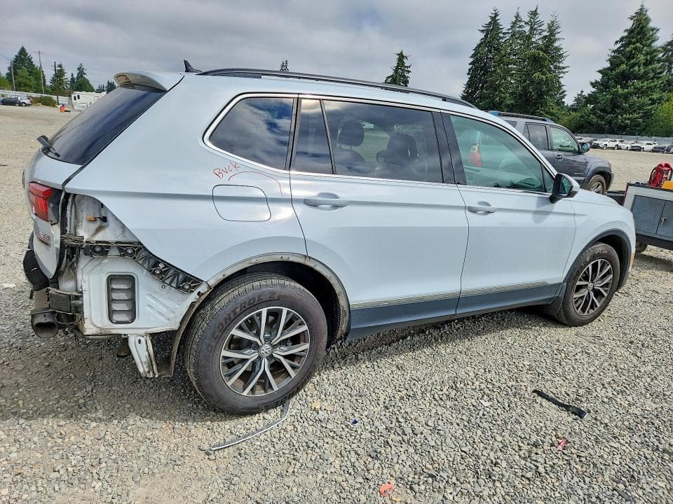 2018 VOLKSWAGEN TIGUAN SE 3
