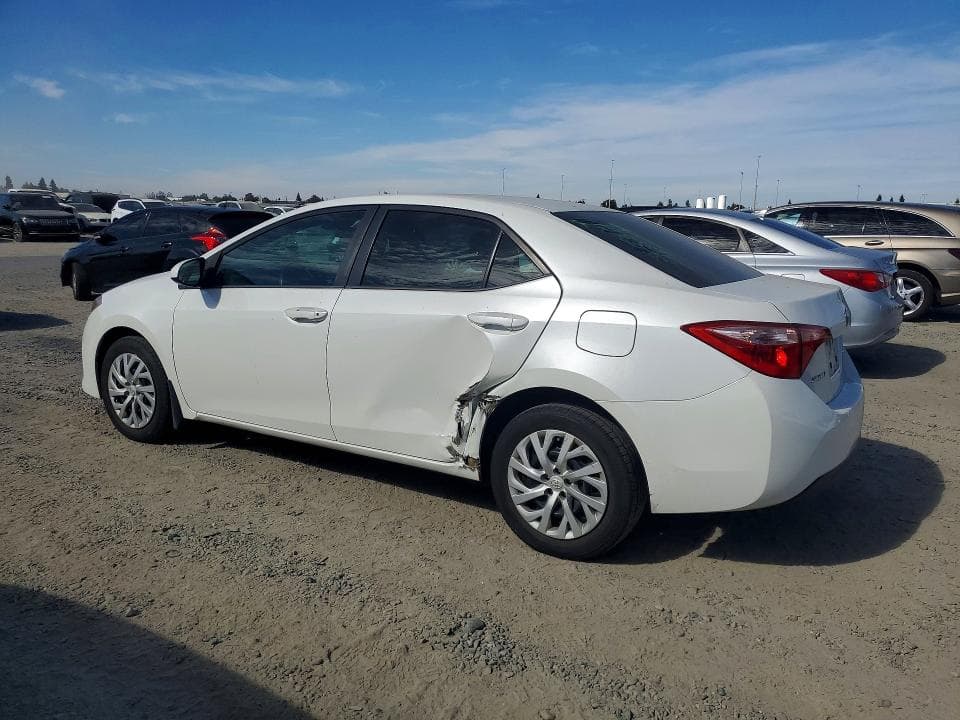 2018 TOYOTA COROLLA LE 2