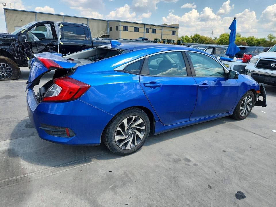 2018 HONDA CIVIC EX 3