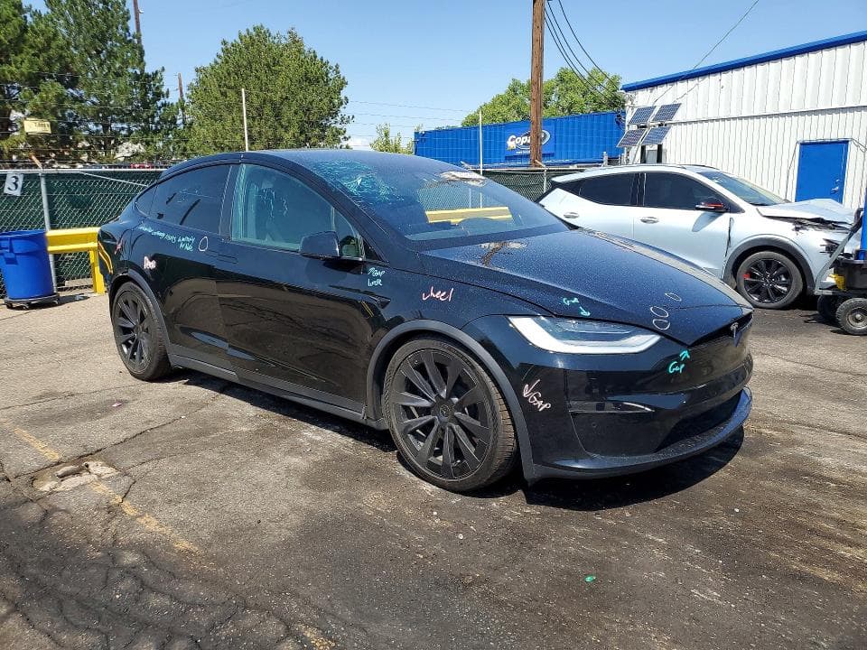 2022 TESLA MODEL X 4