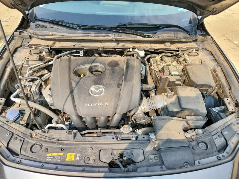 2020 MAZDA 3 PREMIUM 11