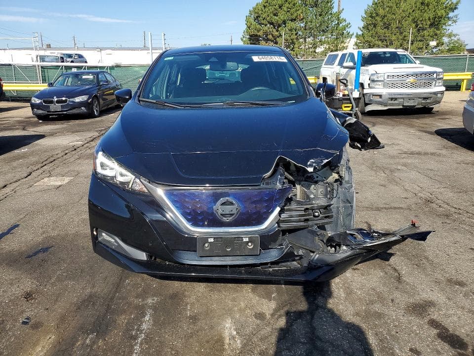 2019 NISSAN LEAF SV 5