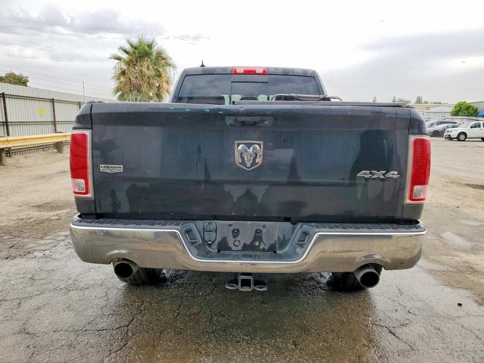 2018 RAM 1500 LARAMIE 6