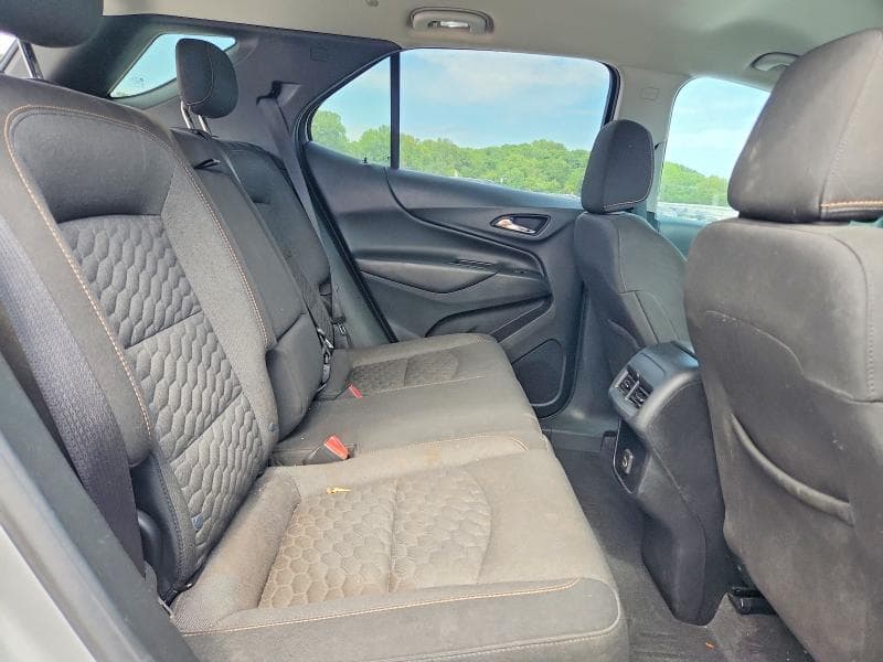 2019 CHEVROLET EQUINOX LT 11