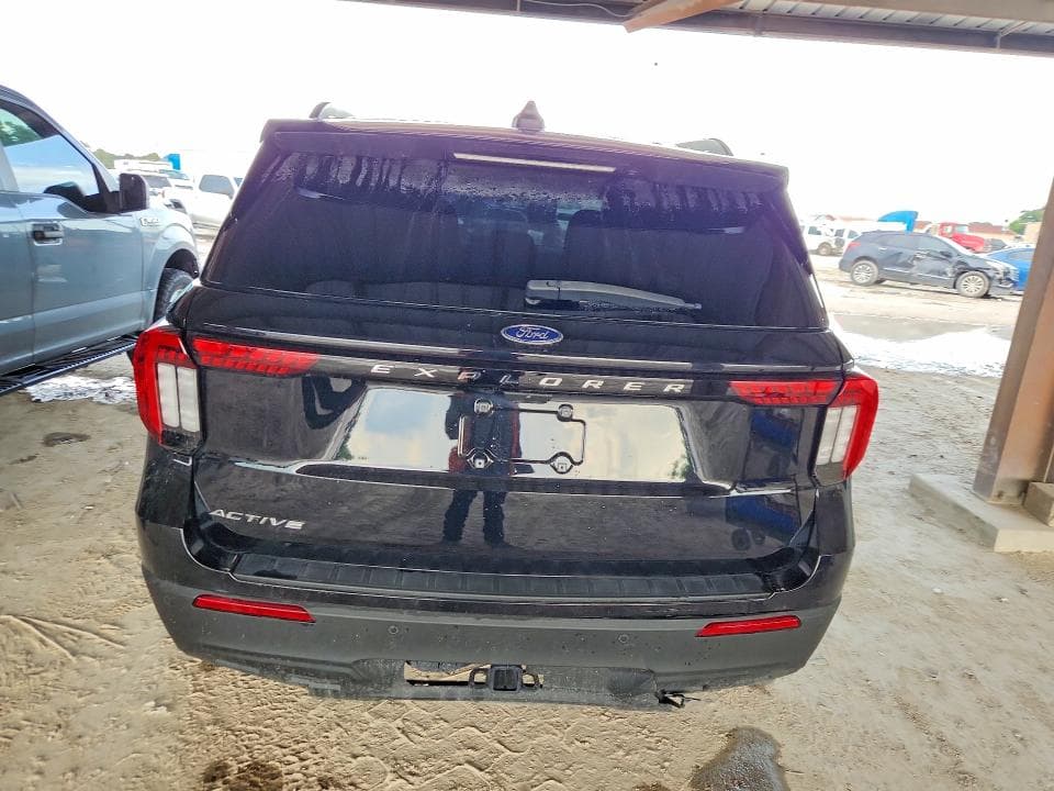 2025 FORD EXPLORER ACTIVE 6