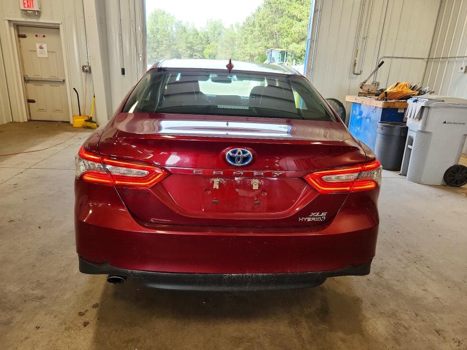 2018 TOYOTA CAMRY HYBRID XLE 6