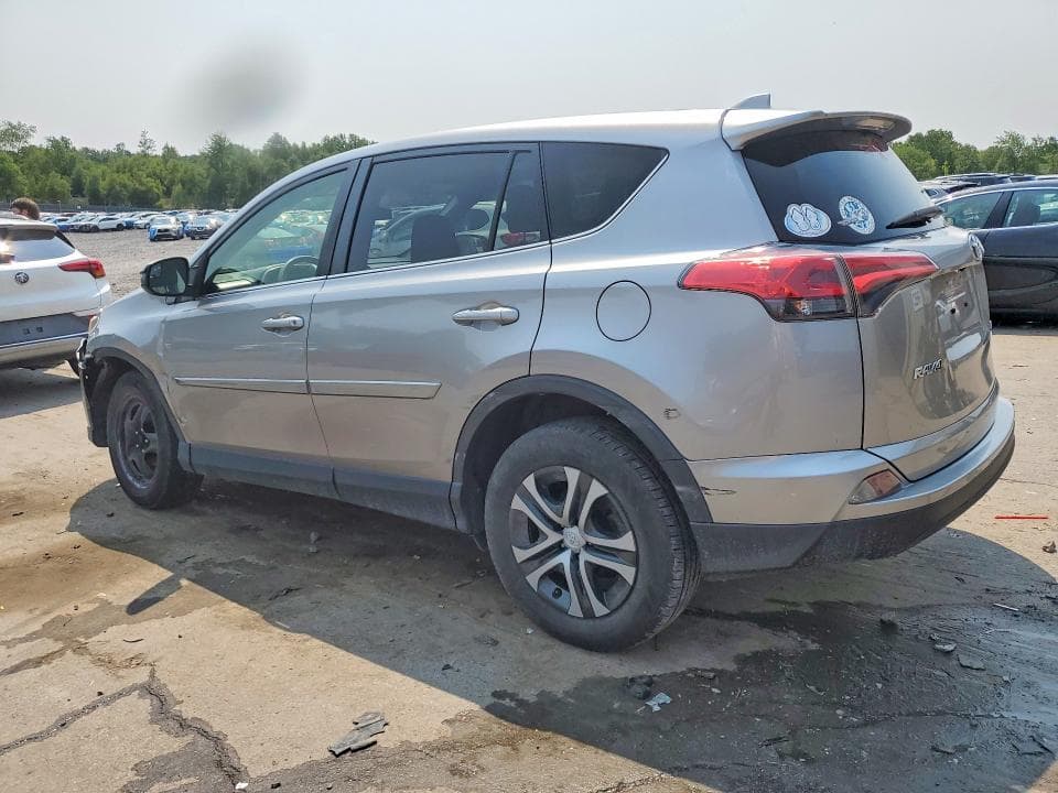 2018 TOYOTA RAV4 LE 2
