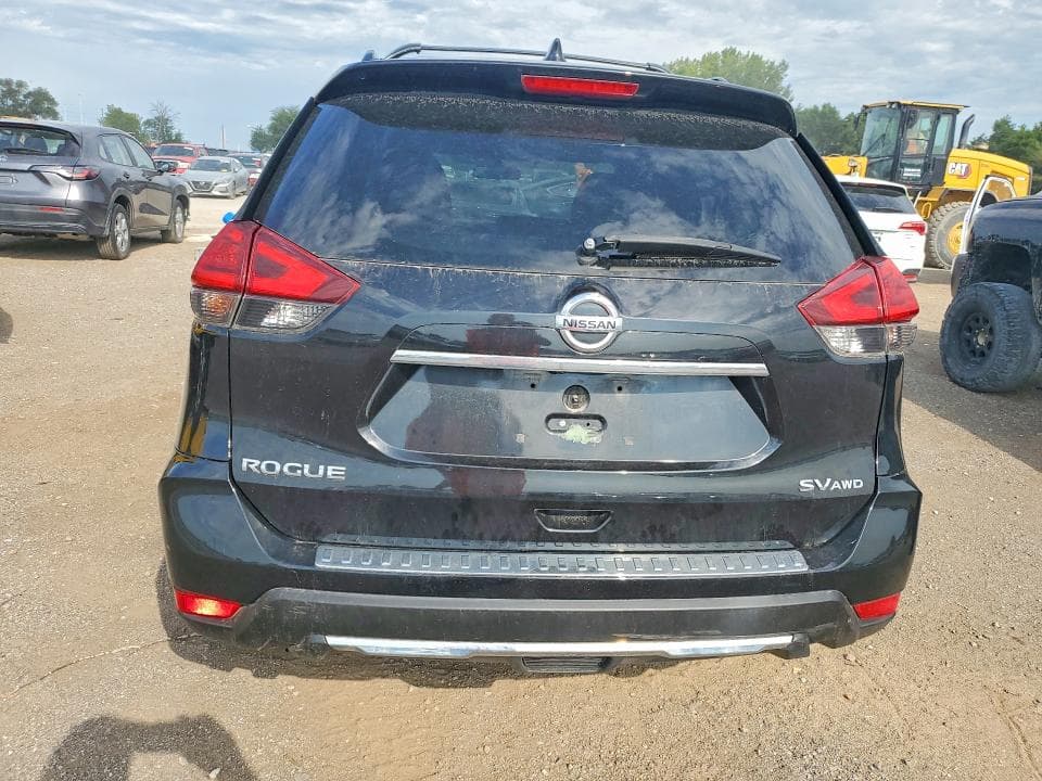 2017 NISSAN ROGUE SV 6