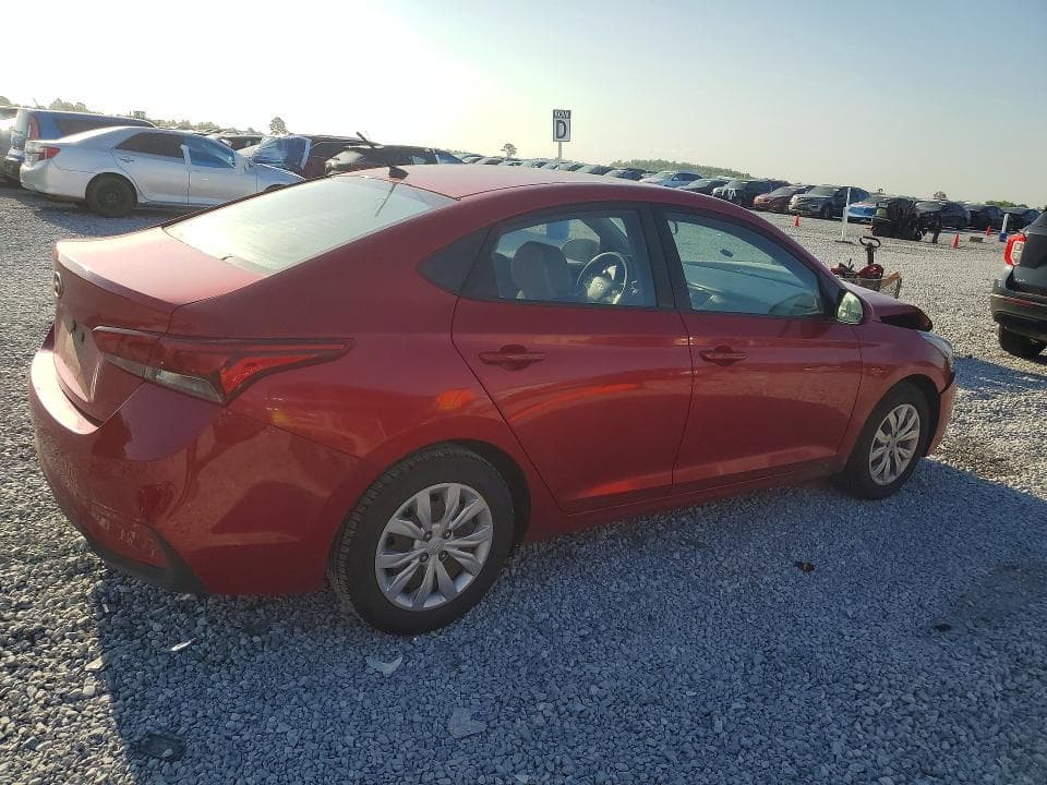 2018 HYUNDAI ACCENT SE 3