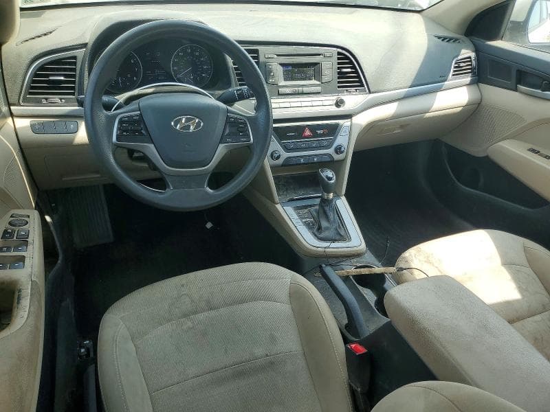 2017 HYUNDAI ELANTRA SE 8