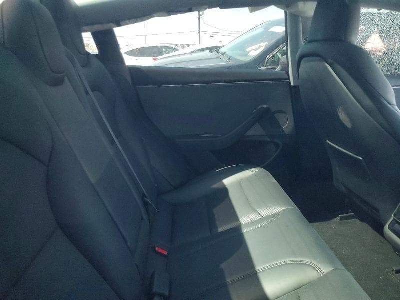 2026 TESLA MODEL 3 10