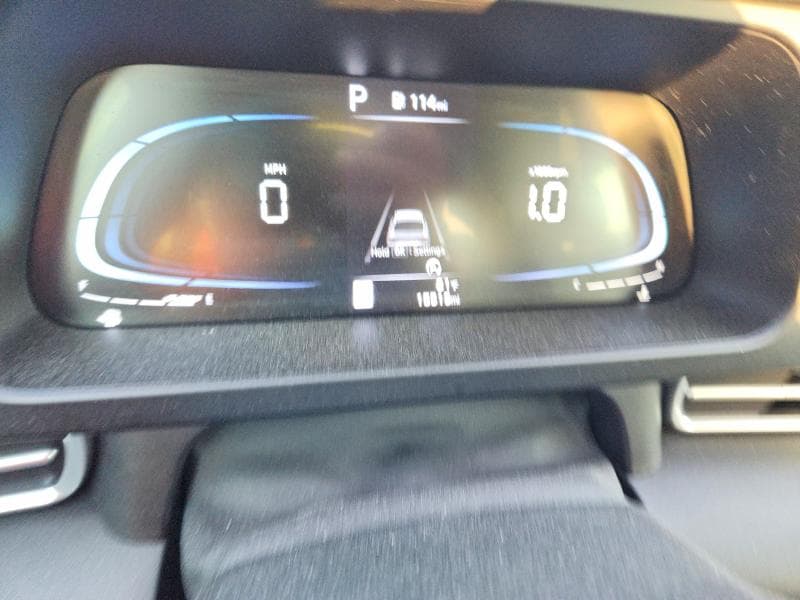 2024 HYUNDAI ELANTRA SE 9