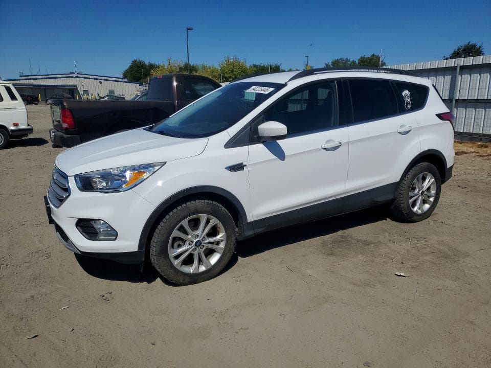 2018 FORD ESCAPE SE - 1