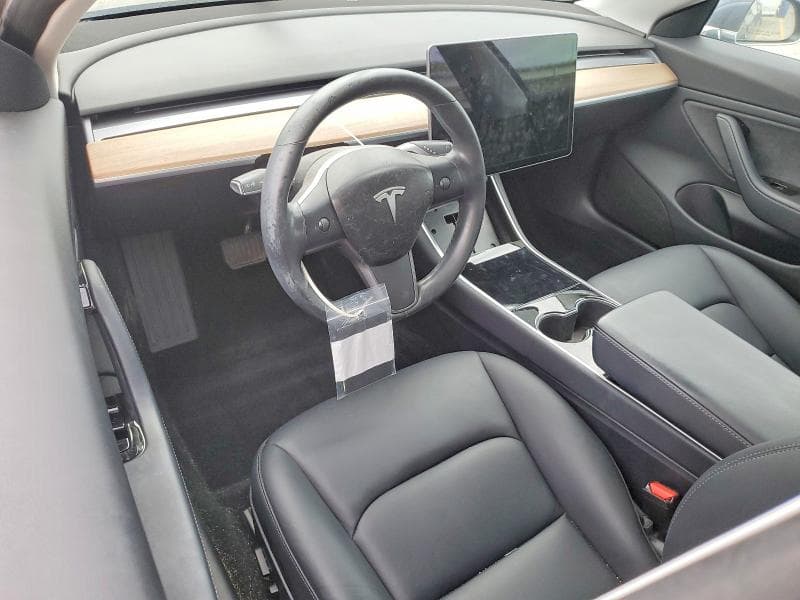 2018 TESLA MODEL 3 8