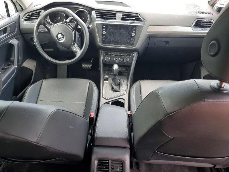 2020 VOLKSWAGEN TIGUAN SE 8