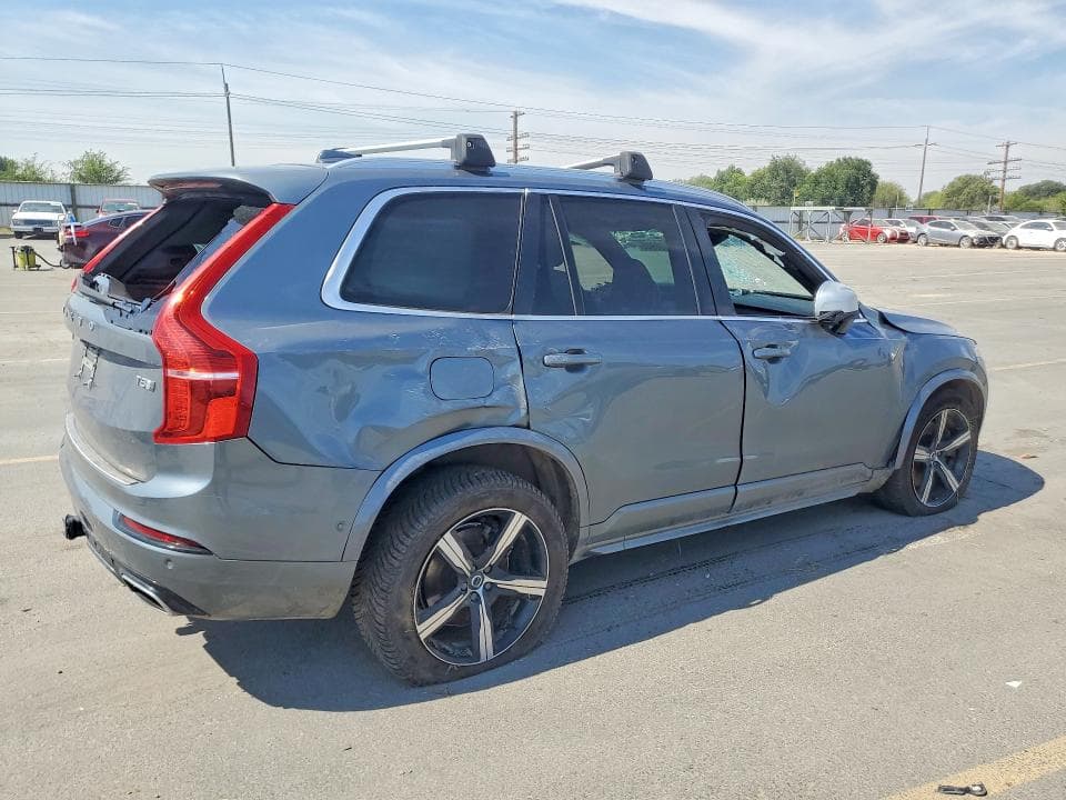 2018 VOLVO XC90 T8 3