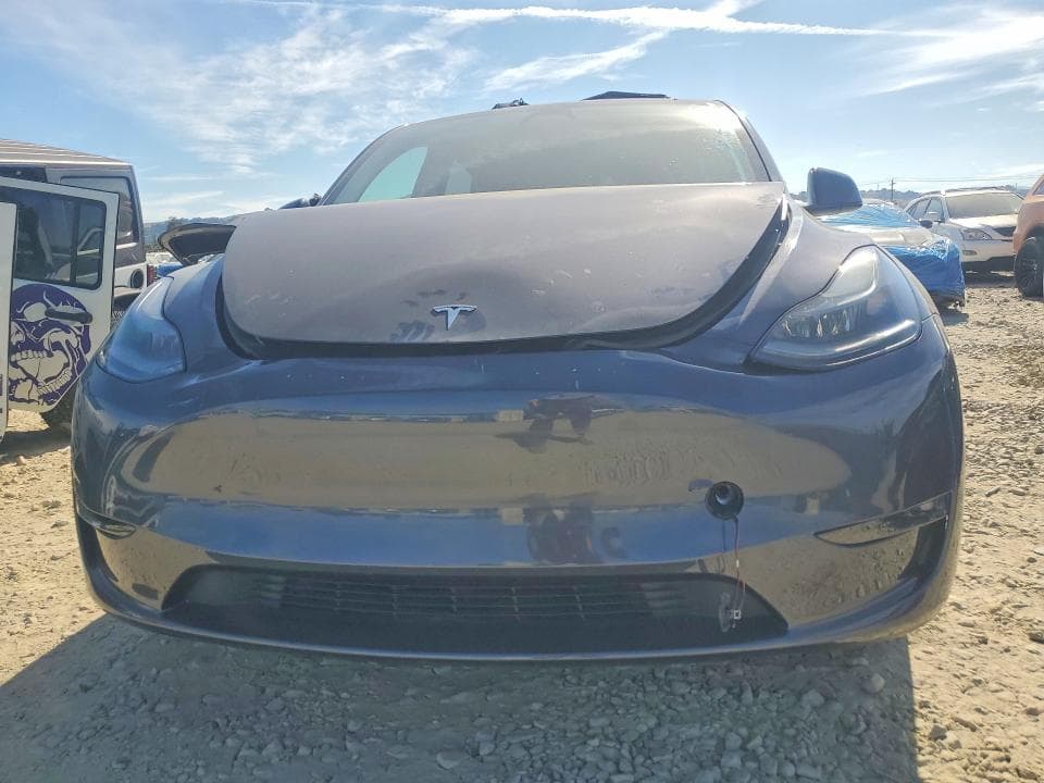 2023 TESLA MODEL Y 5