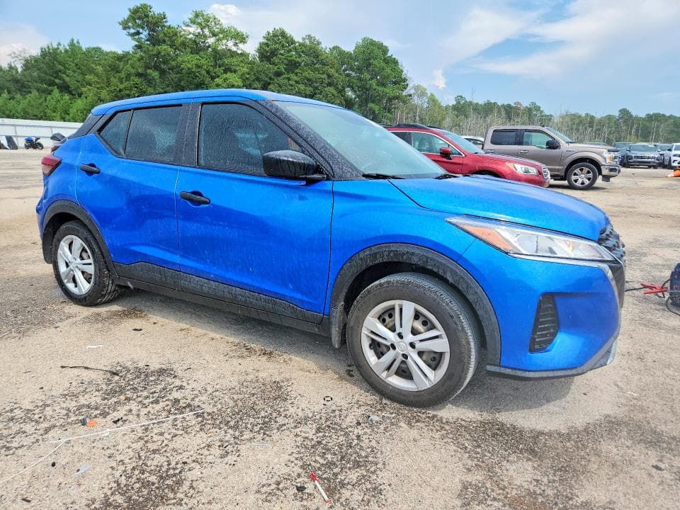 2023 NISSAN KICKS S 4