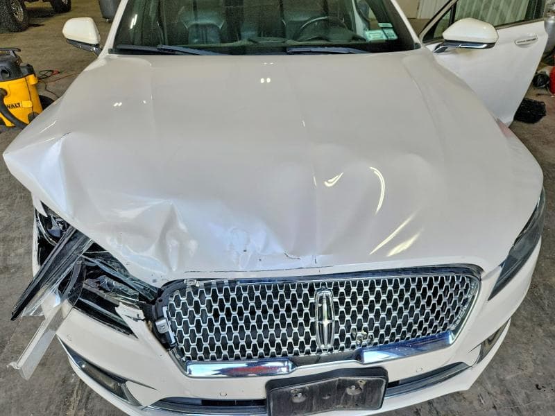 2019 LINCOLN MKZ RESERVE II 11