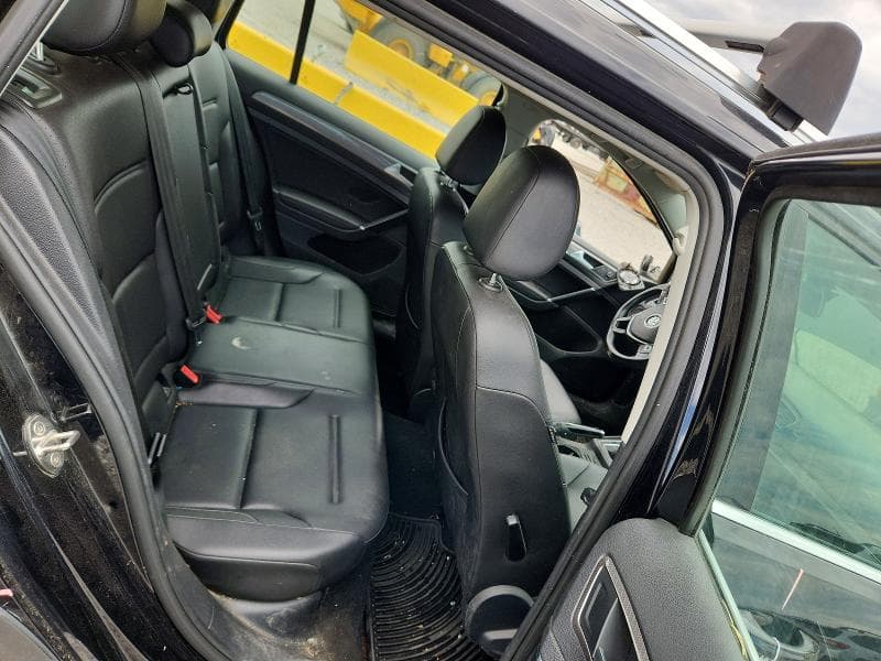 2019 VOLKSWAGEN GOLF ALLTRACK S 10