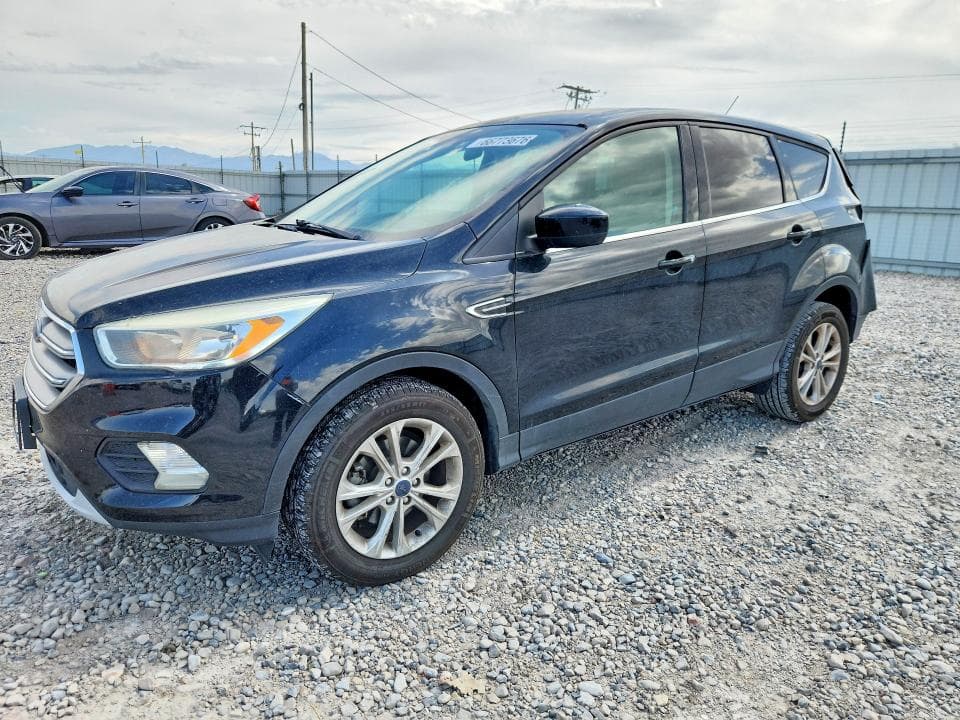 2017 FORD ESCAPE SE - 1