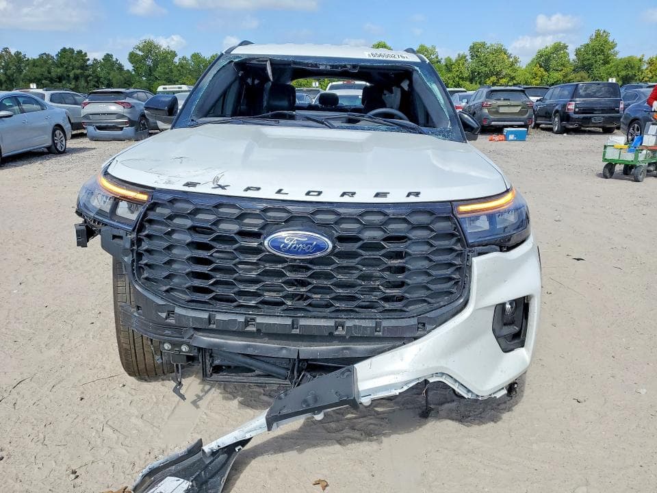 2025 FORD EXPLORER ST-LINE 5