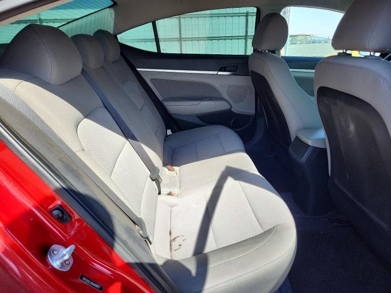 2019 HYUNDAI ELANTRA SEL 10