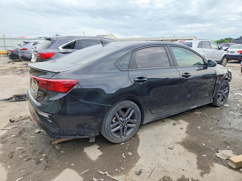 2021 KIA FORTE GT LINE 3